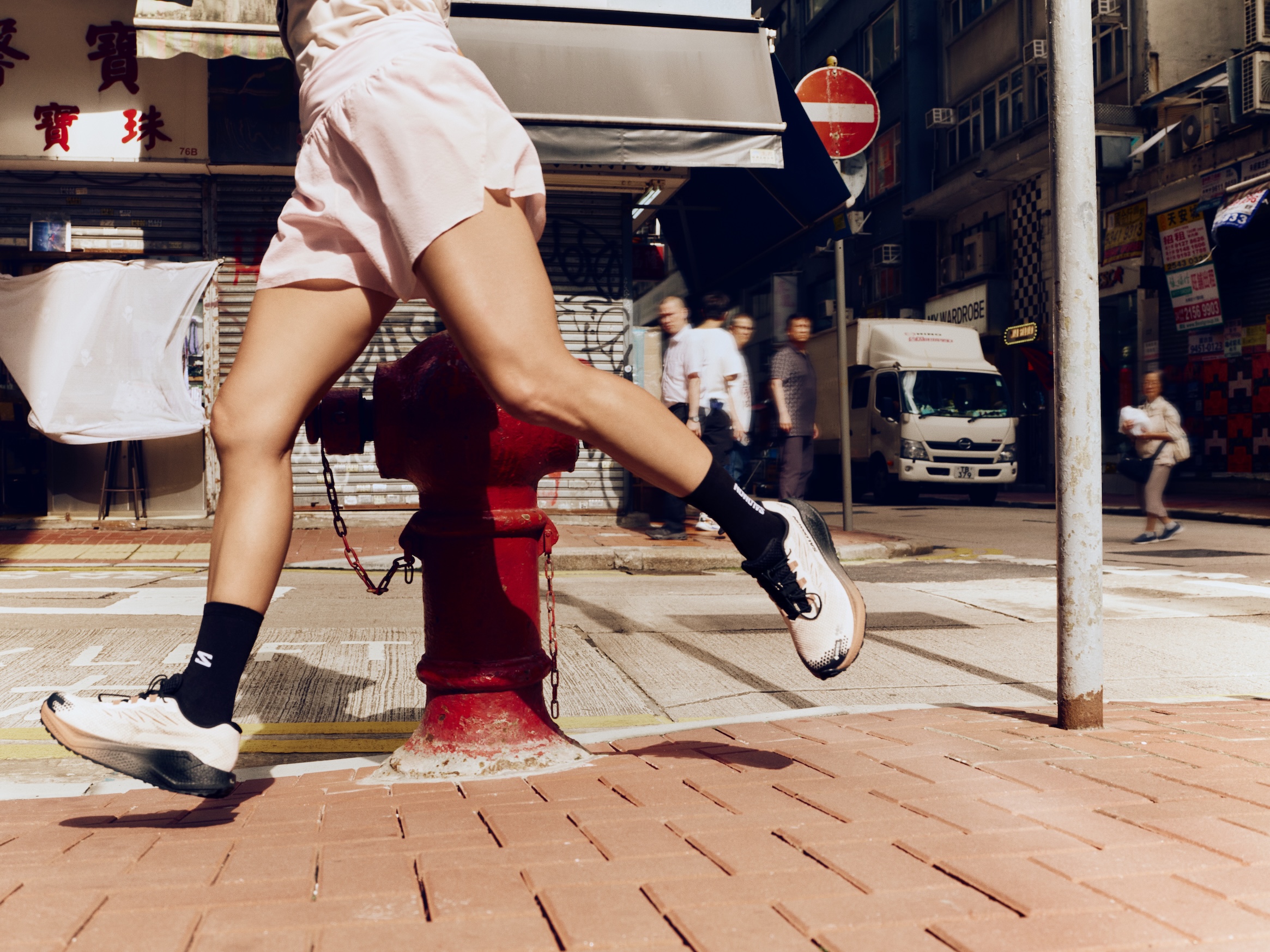Salomon Gravel Running - For Off Track Minds